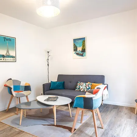 Apartment Charming House With Terrasse - 5 Guests *